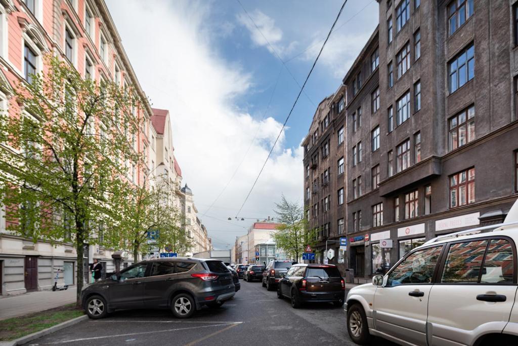 Cozy 2 Bedroom Apartment In Riga Centre Dış mekan fotoğraf